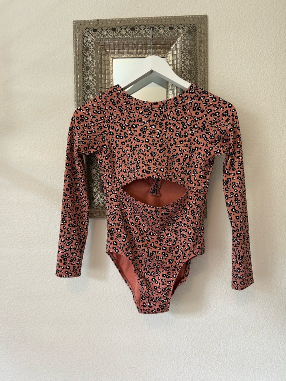 art class Pink Brown Leopard Cutout Long Sleeve Bodysuit